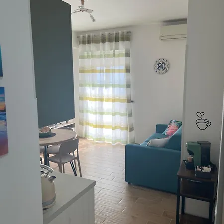 Casa Profumo Di Mare Apartment *